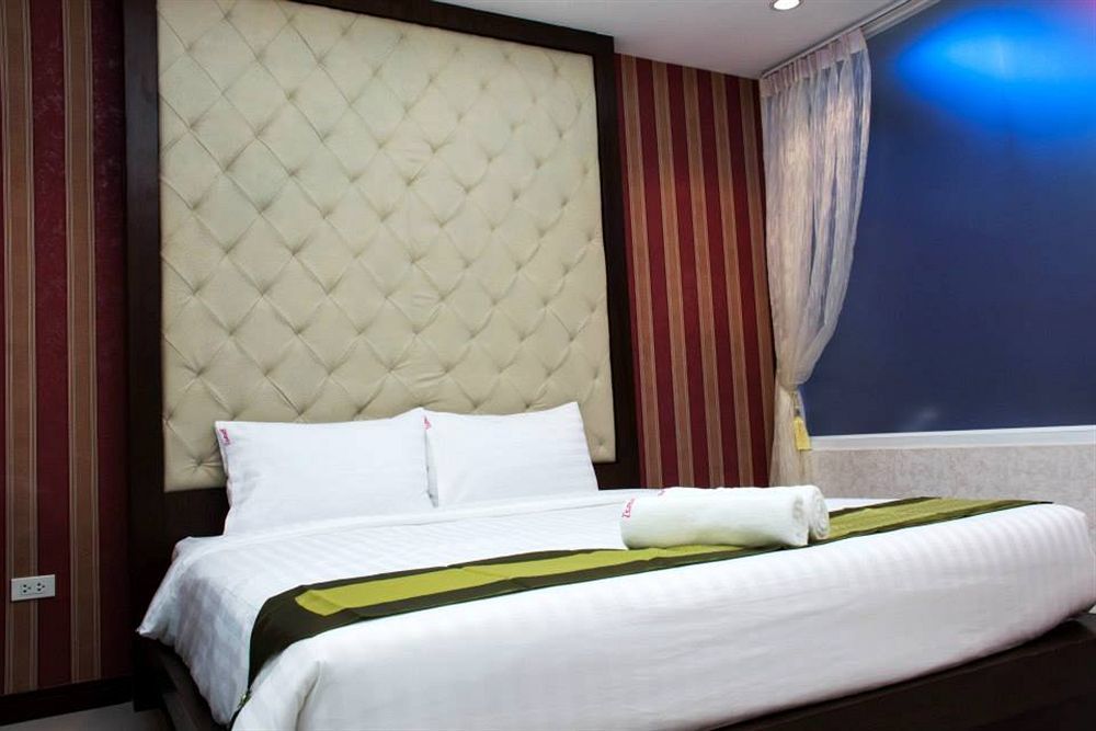 Hotel Roses Huahin Zewnętrze zdjęcie